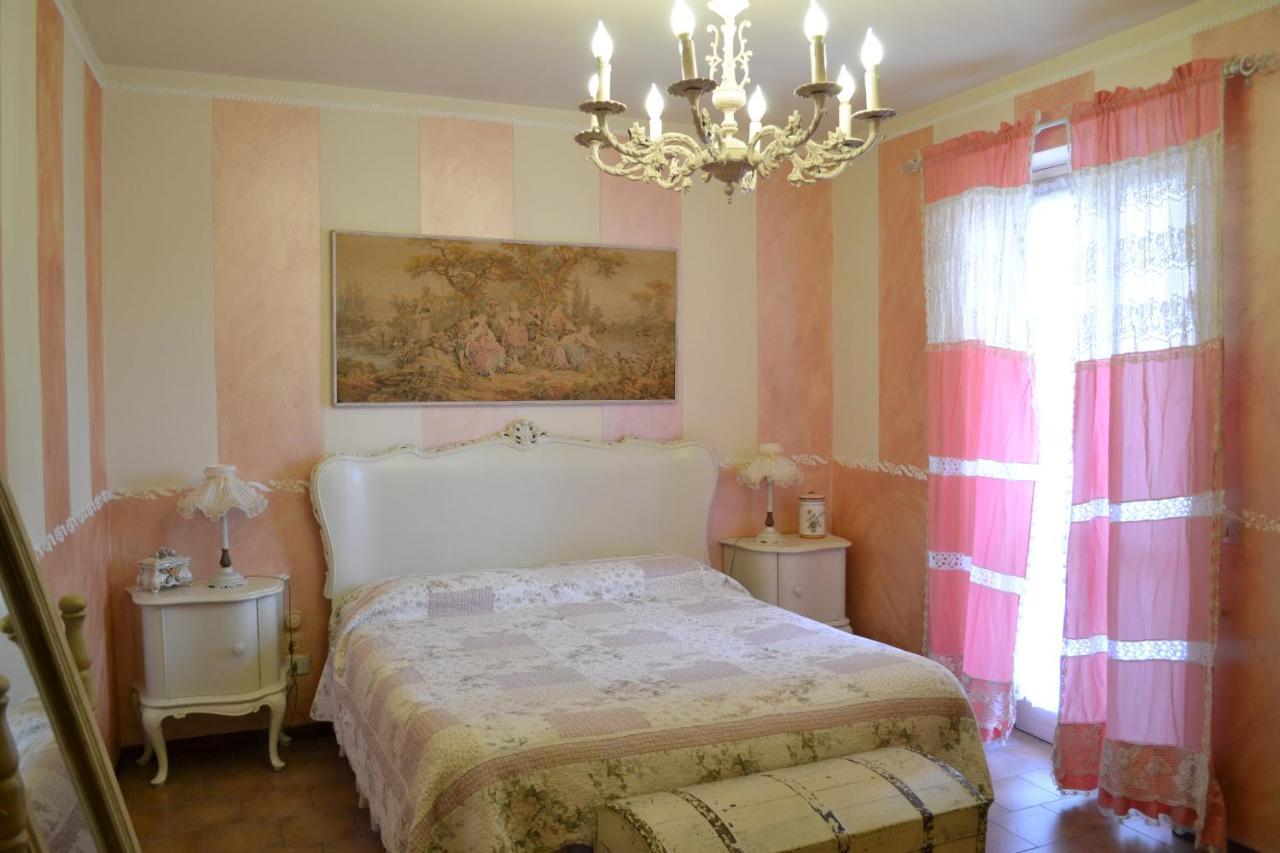 Relais De La Place Apartman Desenzano del Garda Kültér fotó